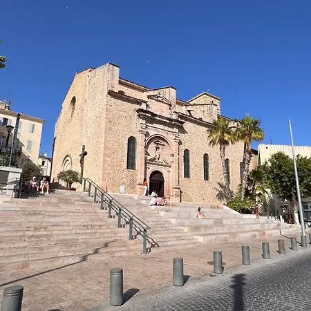 Port&calanques - Votre Escale à La Ciotat